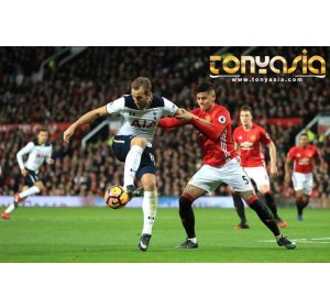 Pertandingan Sengit Kedua Tim Papan Atas Old Trafford | Agen Bola Online | Judi Bola