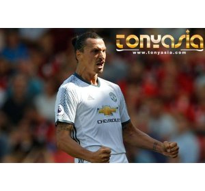 Akankah Ibra Mampu Memperoleh Trofi Piala Liga Inggris | Agen Bola Online | Judi Bola