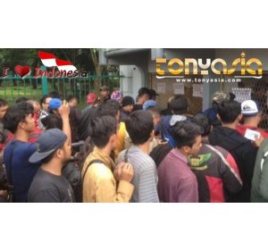 Tiket Habis Terjual, Harga di Calo Melambung Tinggi | Judi Bola Online | Agen Bola Terpercaya