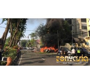 3 Gereja terjadi Ledakan Bom di Surabaya | Sabung Ayam | Judi Sabung Ayam