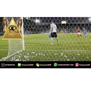 Milan Supporters Reasons to Throw Donnarumma with Counterfeit Money | Sport Betting | Online Sport Betting