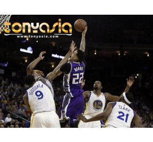 Curry Membawa Warriors Meraih Kemenangan ke-6 Atas Kings | JUDI BOLA | AGEN BOLA ONLINE | SITUS JUDI BOLA TERPERCAYA