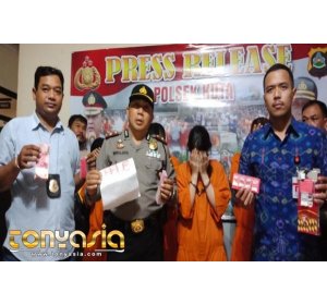 Pramugari Garuda Indonesia di Tangkap Terkait Narkoba | Casino Online | Judi Casino Online